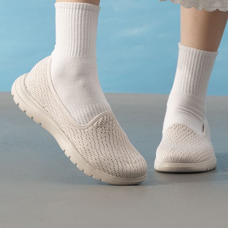 Women Shoes Hong Kong - Skechers 136505-NAT Damskie wsuwane mokasyny z