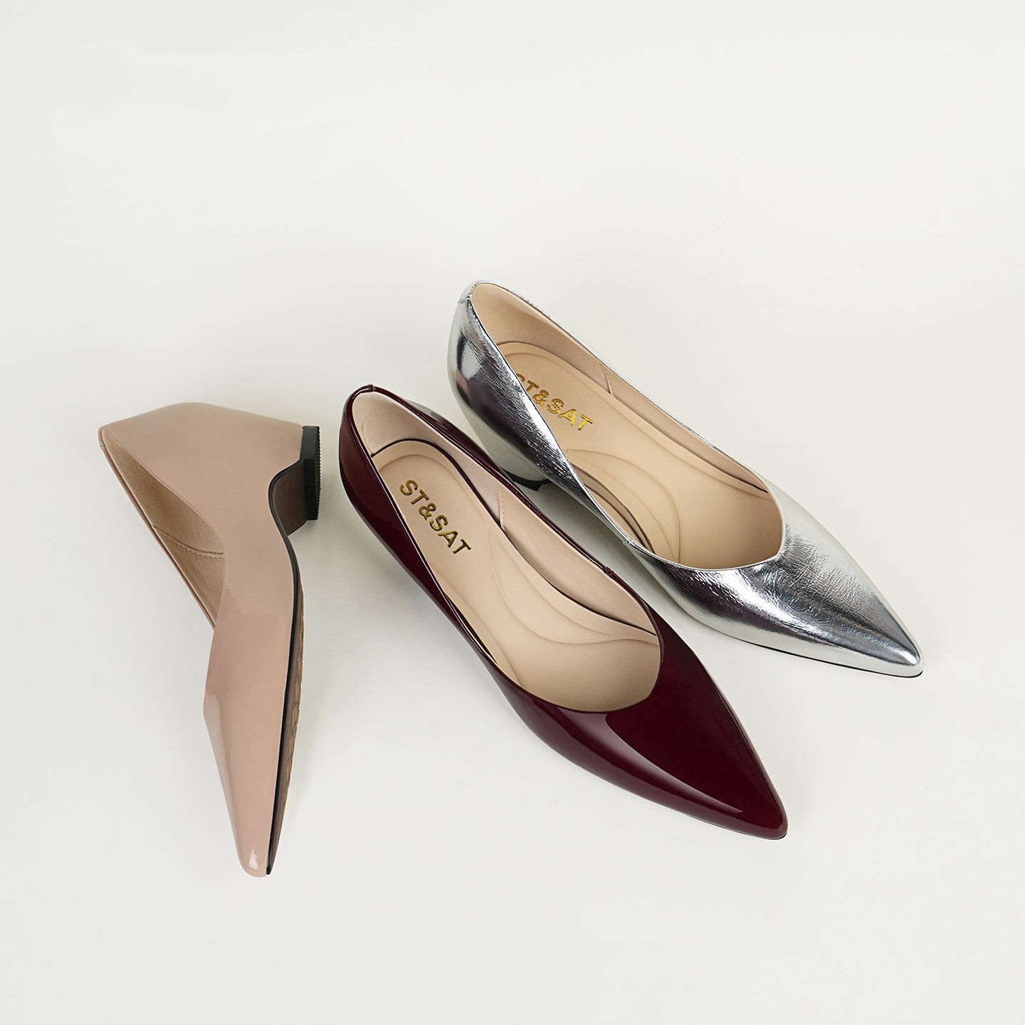 Women'S Shoes For Work - Szpiczaste baleriny z niskim wycięciem dla