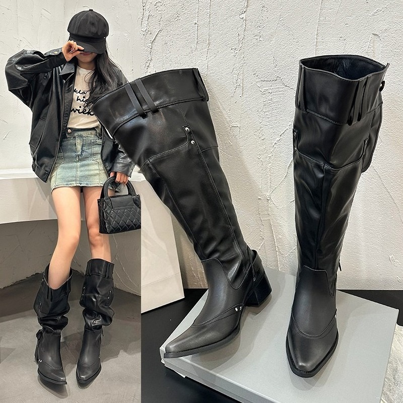 Suede Ankle Boot - Damskie botki na wiosnę i lato