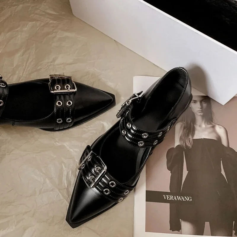 Damskie buty designerskie luks – Mule Slip On recenzja i cena